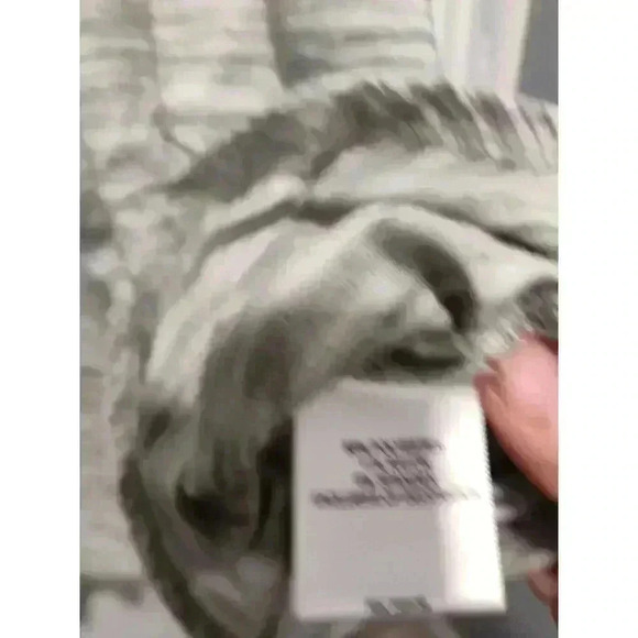 Gibson & Latimer Womens Top 2X Gray Short Butterfly Sleeve Blouse Layered - Picture 6 of 9